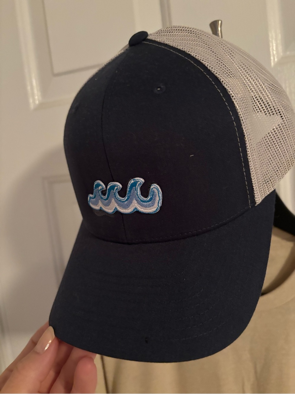 Make offer! The Classics NEW adjustable OSFA wave baseball hat navy gray white